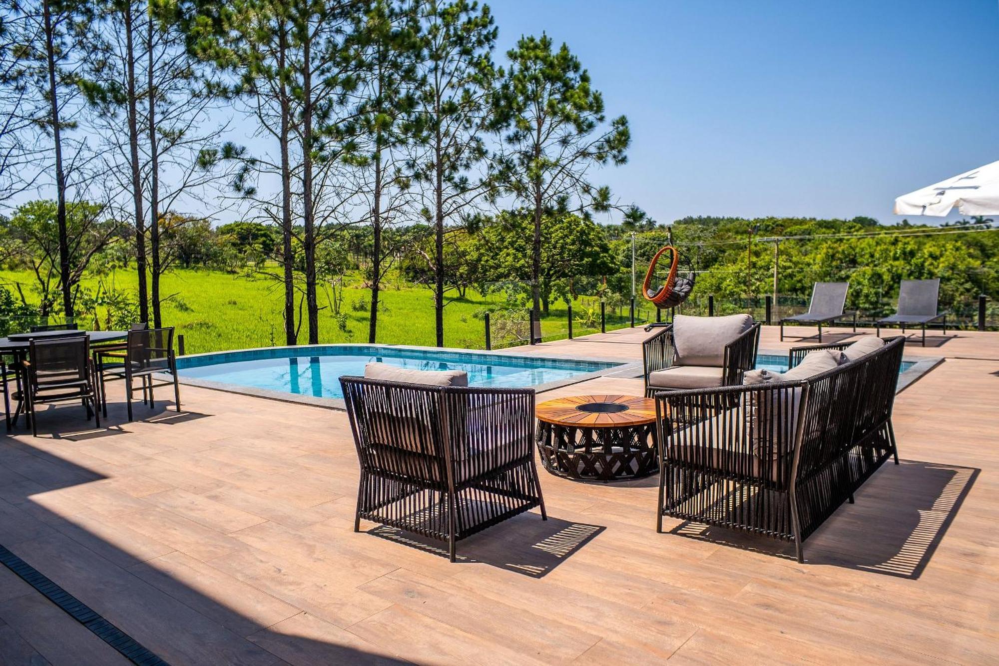 Pousada Com Piscina, Jacuzzi E Com Vista Em Capitolio - Casa Decore المظهر الخارجي الصورة